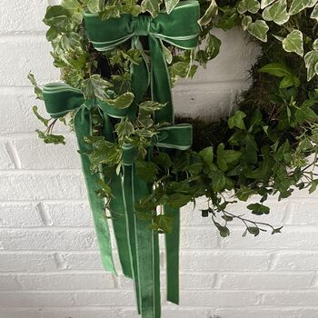 Living Ivy Wreath, 3 of 4