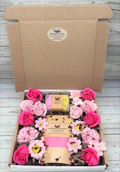 The Pink Sensation Spa Flowers Luxury Gift Box, 6 of 7