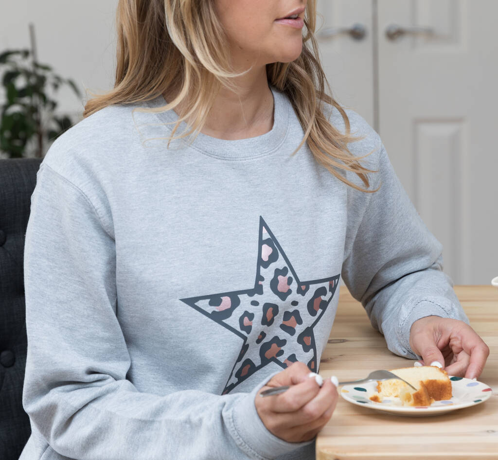 Leopard star clearance sweatshirt