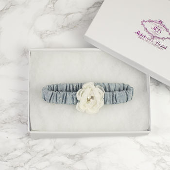 Simply Flowers Garter, 2 of 3