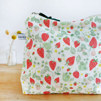Strawberries Tall Pouch, 4 of 4