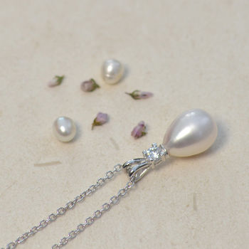 Drop Pearl Pendant Necklace, 4 of 5