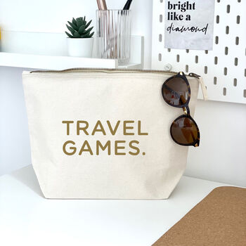 Travel Games Holiday Storage Bag, 4 of 4