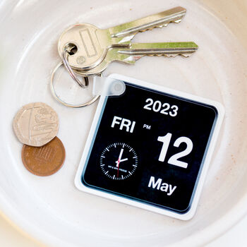 Personalised Special Date Keyring, 2 of 3