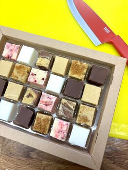 Valentine’s Lover’s Fudge Taster Box, 2 of 4