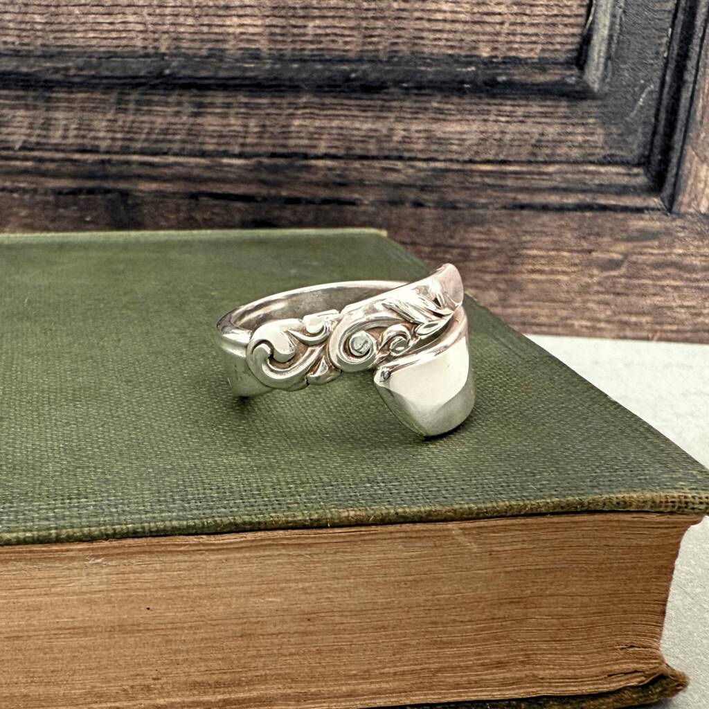 South Seas Vintage Spoon Ring, 1 of 4