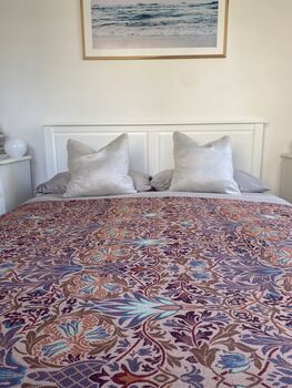 William Morris Runner, Table / Bed Spread Blanket Set, 2 of 6