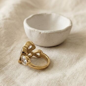 Teardrop Diamond Crossover Ring Gold, 7 of 10