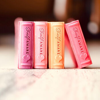 Romance Book Lover Wax Melt Gift Box, 3 of 4