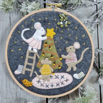 Christmas With The Mouse Family Felt Appliqué Hoop Kit, 6 of 6