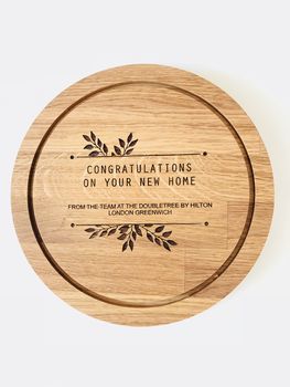 Personalised Round Oak Chopping Board, 3 of 4