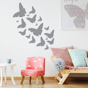 Five Reusable Plastic Stencils Butterflies With Brushes, 3 of 5