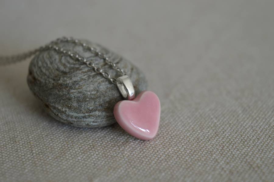 ceramic heart necklace by isla clay