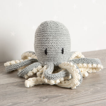 Robyn Octopus Easy Knitting Kit, 3 of 9