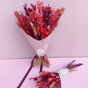 Red Dried Flower Arrangement, 3 of 5