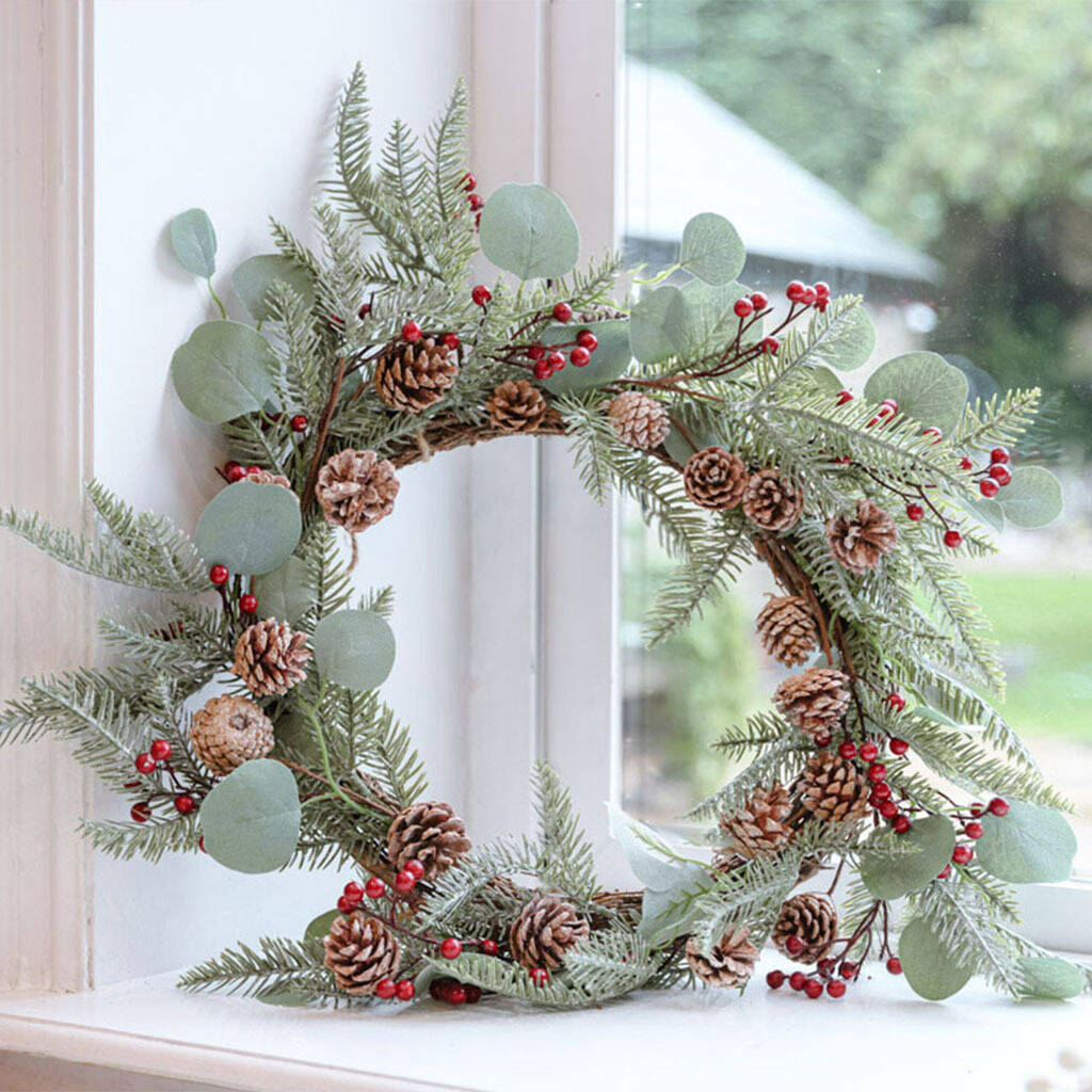 Large Mountain Spruce Spring Wreath, 1 of 8