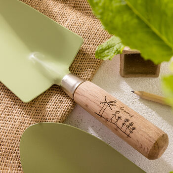 Personalised Father's Day Drawing Gardening Trowel, 3 of 4