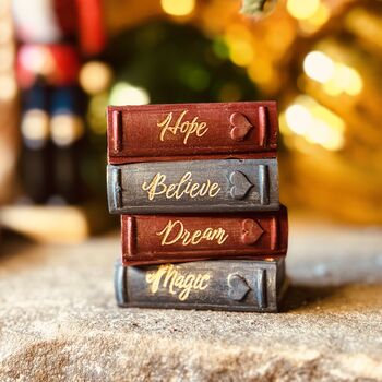 The Little Christmas Bookshelf Luxury Wax Melt Gift Box, 5 of 9