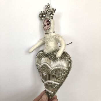 Christmas Tree Topper Beaded Heart 'Flo', 4 of 10
