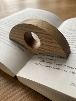 One Hand Thumb Page Holder, Gift For Book Lover, 2 of 5
