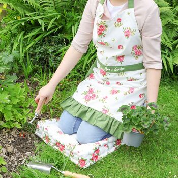 Personalised Helmsley Blush Gardening Apron, 3 of 8