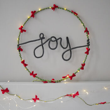 Velvet Bow Light Up Christmas Wreath, 4 of 6