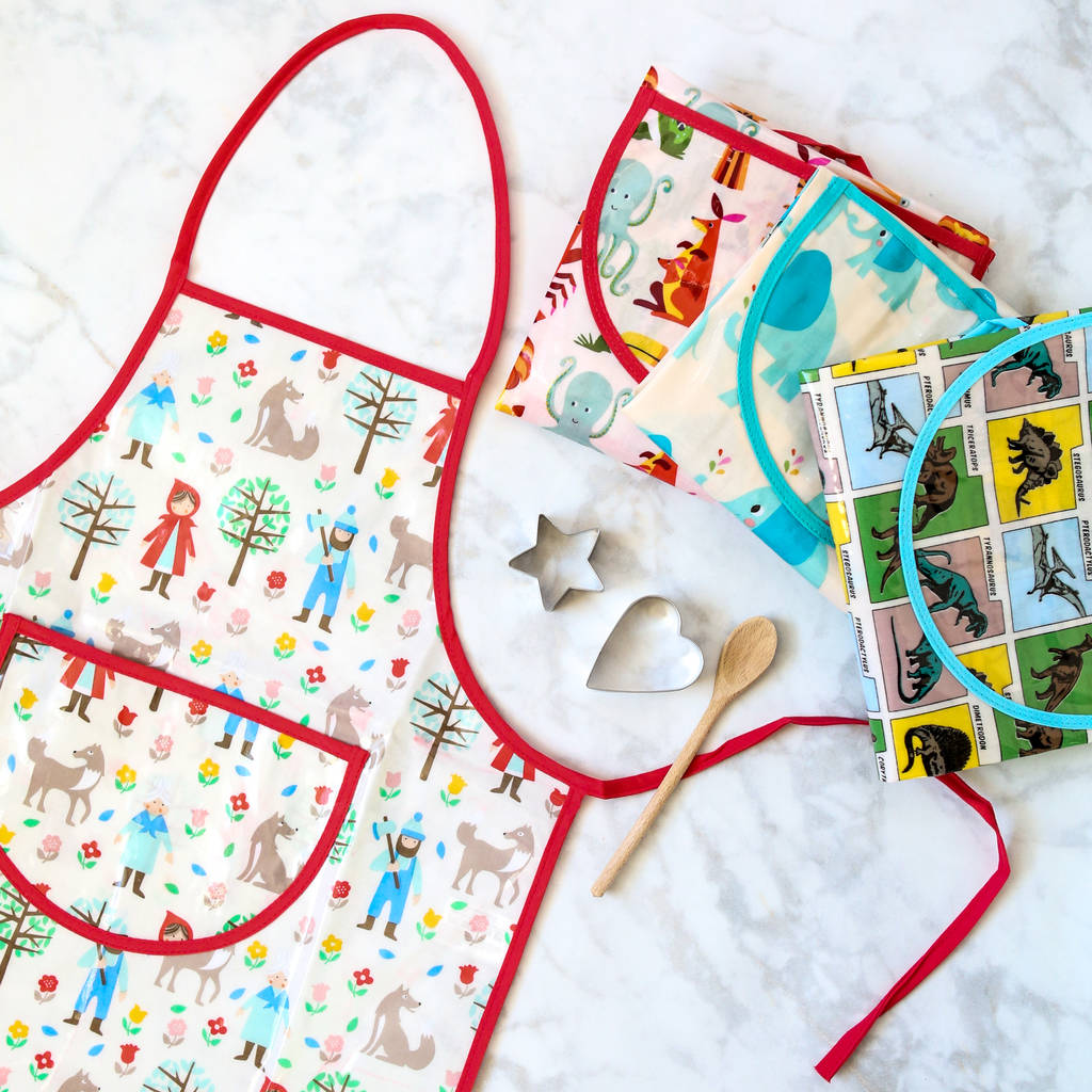 kids wipeable oilcloth apron by berylune