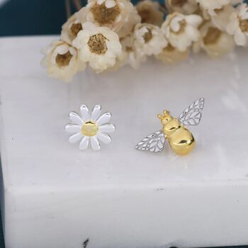 Sterling Silver Bumble Bee And Daisy Stud Earrings, 6 of 10
