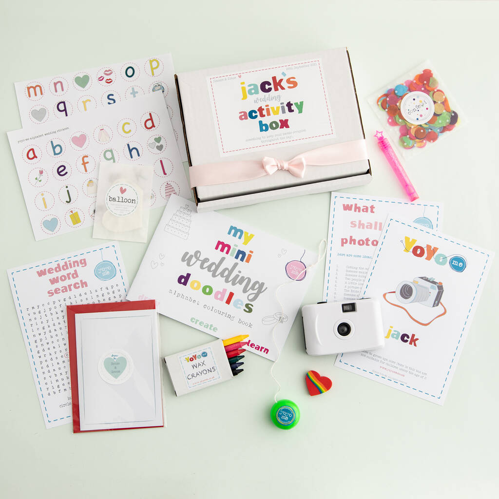 PERSONALISED CHILDREN'S WEDDING ACTIVITY KRAFT BROWN BOX with activity pack