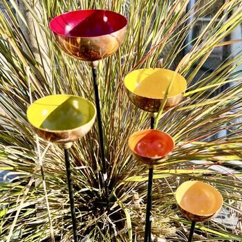 Set Of Five Copper Rain Catchers – Tangerine, Green, Red, Orange And Yellow Cups On Curved Iron Pole, 3 of 6