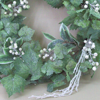 Faux Snowberry And Frosted Ivy Christmas Wreath, 3 of 3