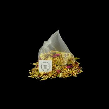 'Heartbreak' Herbal Tea Tin, 2 of 3