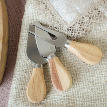 Valentines Cheeseboard With Knives Set, Brie Mine, 3 of 8