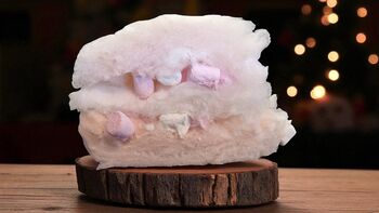 Rocky Road Xmas Pudding Candy Floss – Cupcake Style, 6 of 9