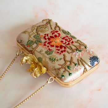 Summer Bloom Clutch, 4 of 5