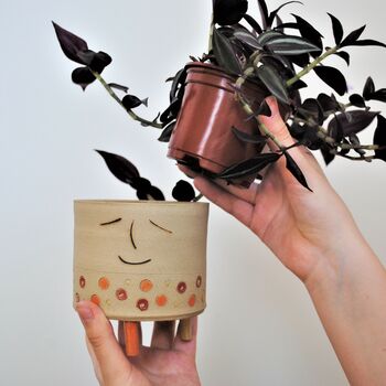 Personalised Ceramic Tripod Face Planter With Leaves, 6 of 8