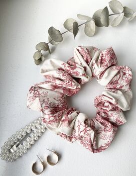 Marie Toile Scrunchie Red, 4 of 4