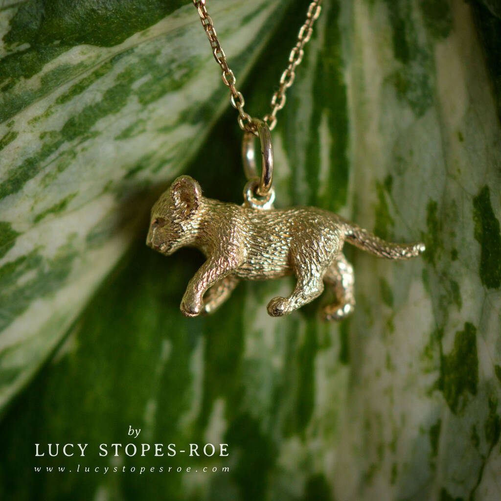 Gold plated lion deals pendant