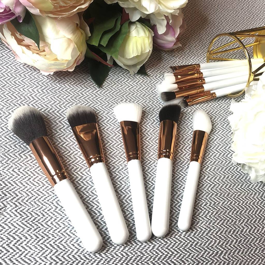 15pc White And Gold Makeup Brush Set By BRUSH TRADER