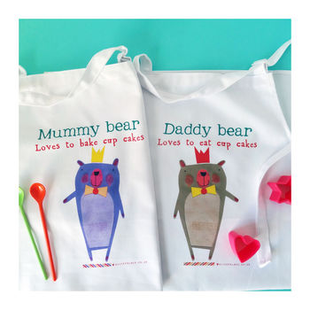 Personalised Bear Family Aprons, 3 of 12