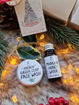Christmas Cracker With Mini Skincare Treats, 2 of 9