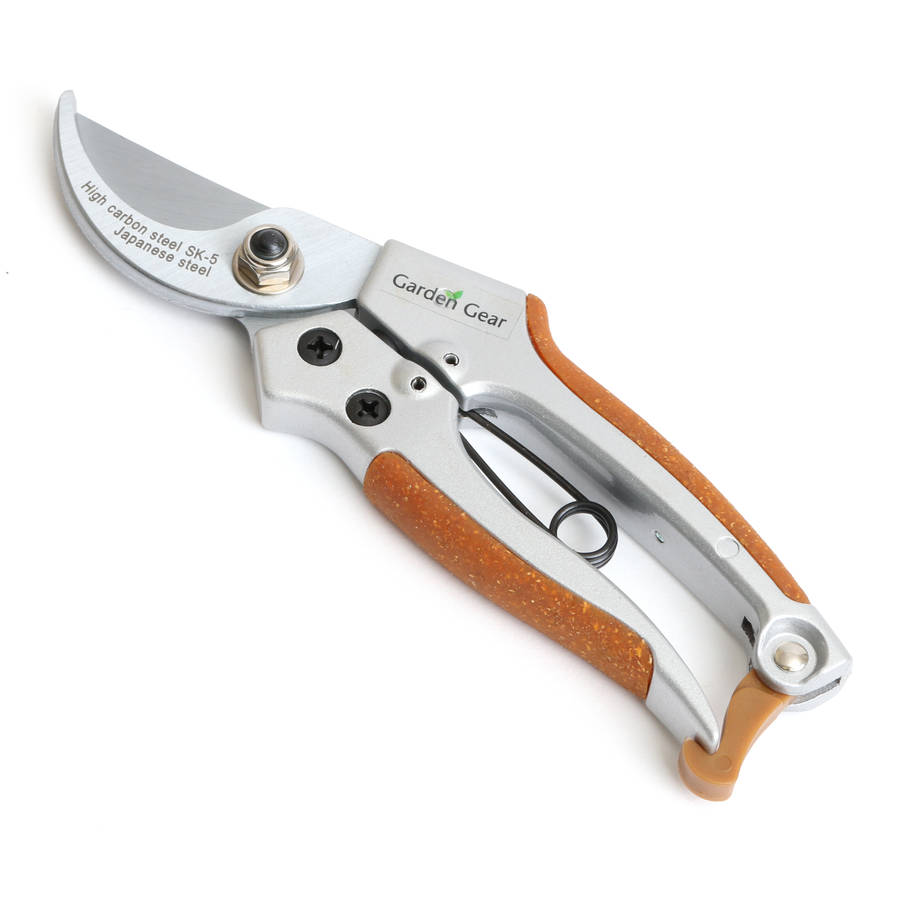 lightweight bypass pruner and garden snips set by garden gear