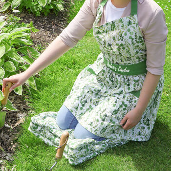 Meadowbrook Personalised Gardening Apron, 7 of 8