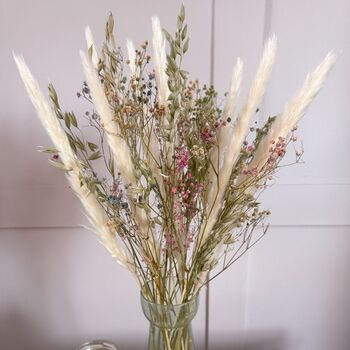 Pampas Grass With Rainbow Gypsophila And Vase, 2 of 3