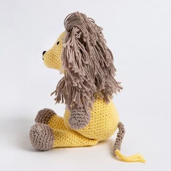 Arthur The Lion Easy Cotton Crochet Kit, 3 of 7