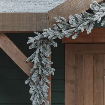 Pre Lit Outdoor Snowy Christmas Garland, 7 of 8