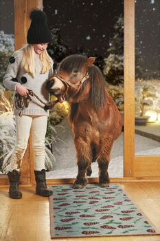 Hug Rug Pinecones, 4 of 4