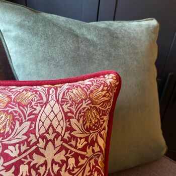 Red Snakeshead William Morris 13' X 18' Cushion Cover, 5 of 5