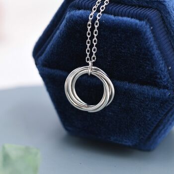 Four Interlocking Circles Pendant Necklace, 5 of 10