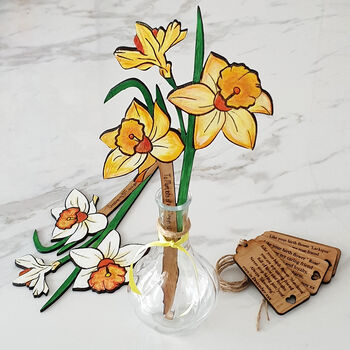 Wooden Painted Narcissus Birth Flower December In Vase, 3 of 5